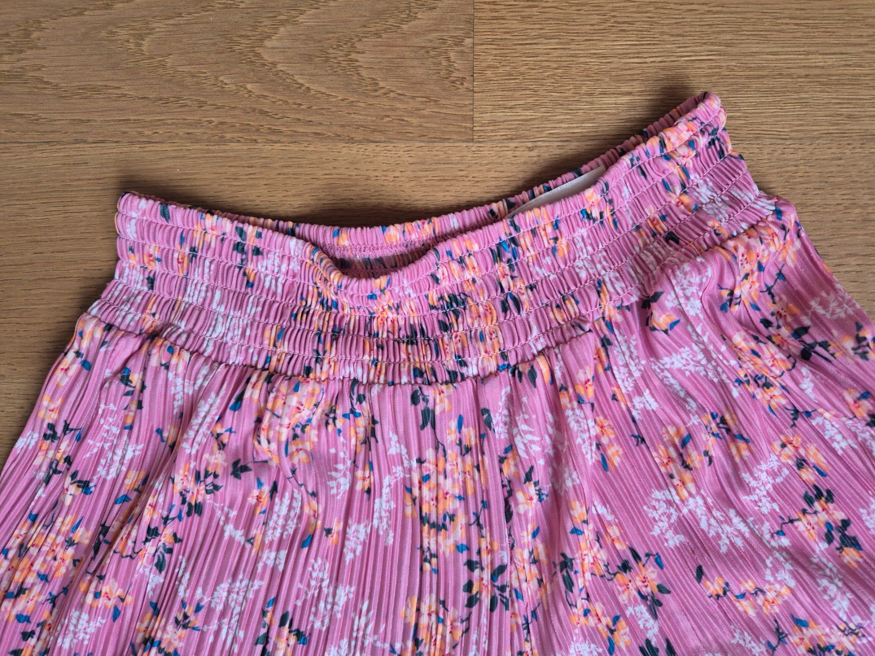 Pantaloni: Clockhouse Sommerhose, Gr. M, rosa Blumenmuster – Usato da Rheinau venduto da Jackandjones01 4