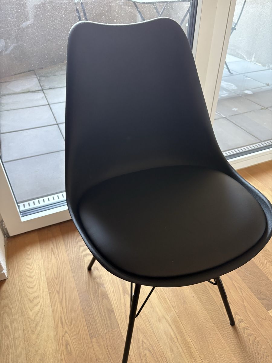 Stühle: 4x Stuhl Neu – Neu (gemäss Beschreibung) aus Aarau von Nancy69 1