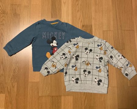 2 Mickey Mouse Pullovers, Grösse 86