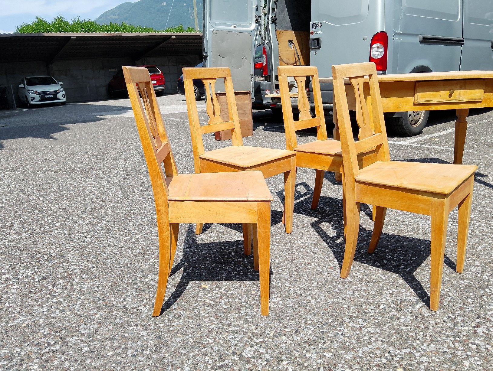 Set di tavolo e panche: set di tavolo e 4 sedie d'epoca – Usato da Lugano venduto da Johnny72 5
