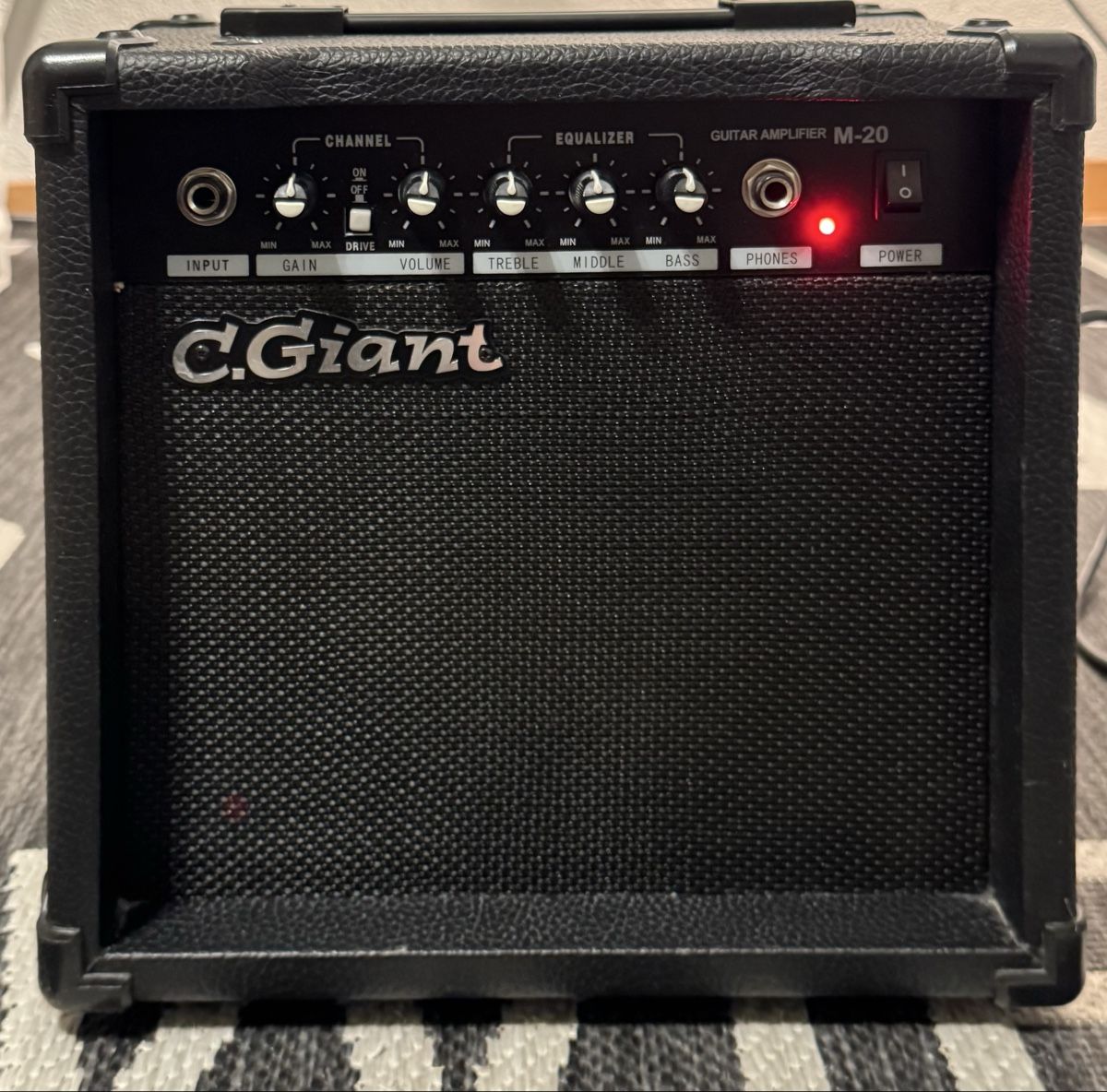 Amplificatori: C.Giant Guitar Amplifier M-20 – Usato da Baden venduto da laurent2025 1