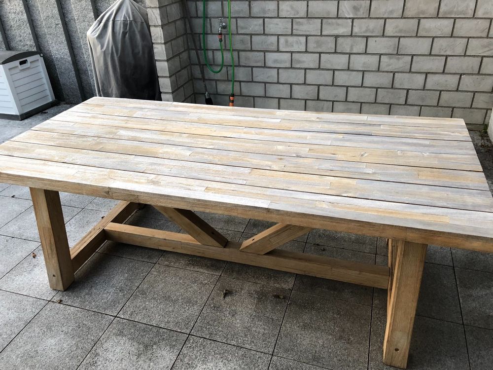 Holztisch für draussen Kaufen auf Ricardo