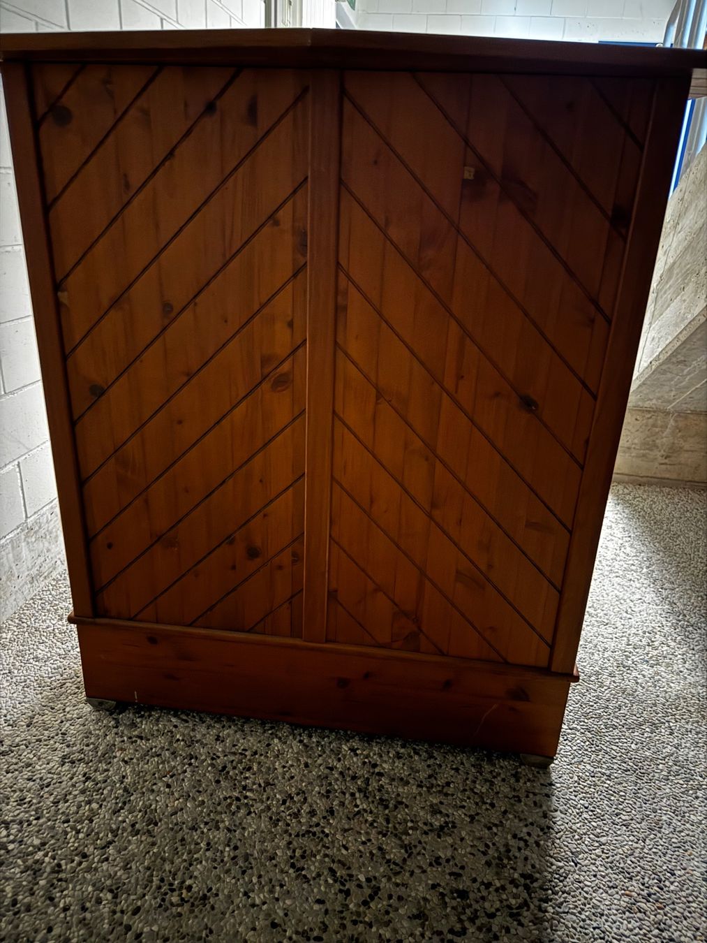 Armadi: Getränke-Bar aus Holz – Usato da Urdorf venduto da jojojaja 3