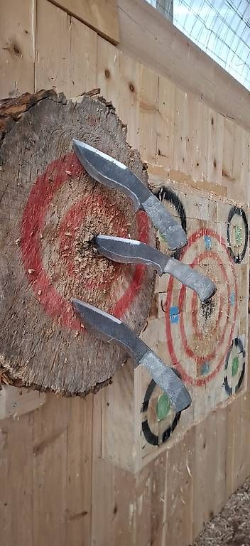 Spiele: Messerwerfen im Sägewerk / Wurfmesser – Neu (gemäss Beschreibung) aus Grünenmatt von Lerchholz 4