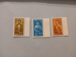 Timbres Népal 40, 10, 5 paisa neufs