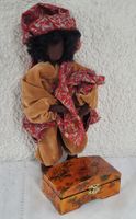 Schöne Schwarzenberger Krippenfigur mit toller Schatulle