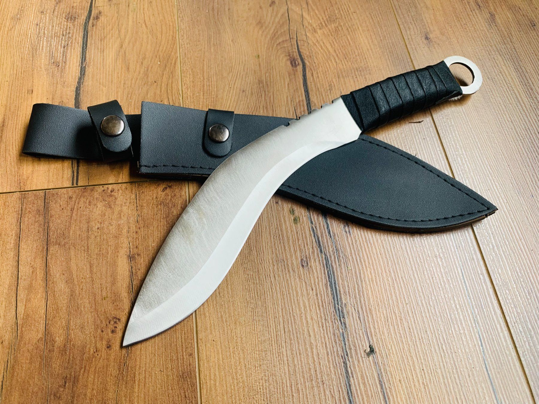 Accessori: Ozeanien Machete Tactical Messer 34cm – Nuovo e nell'imballaggio originale da Bergdietikon venduto da shopAgent 3