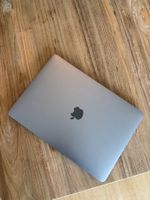 Apple MacBook Pro 13" 2019 – i5, 8GB RAM – Zustand sehr gut