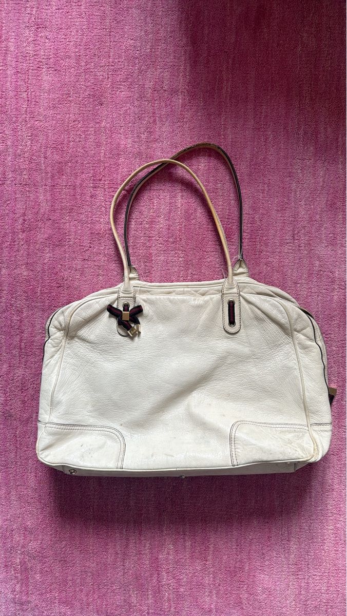 Gucci Borse da donna: Gucci Handbag White Leather Acceptable Condition – Usato da Zürich venduto da ann_h6tp