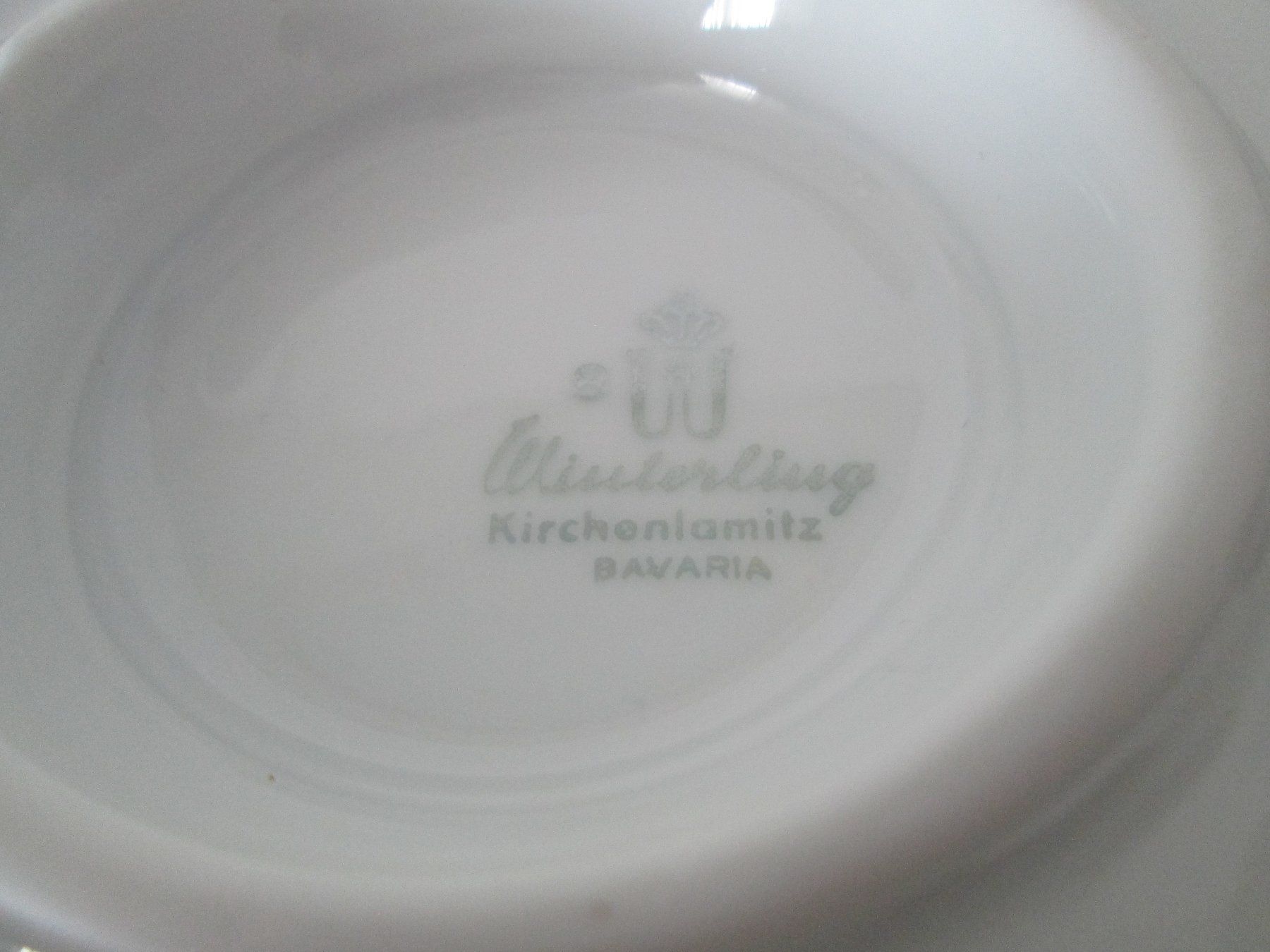 Geschirrsets: Antike Suppenschüssel mit Deckel, Sauciere BAVARIA – Gebraucht aus Movelier von KRASI61 3