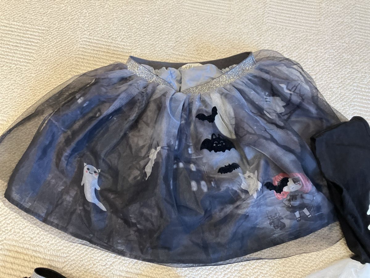 Costumi: mädchen kostüme gr110-116 – Usato da Weissbad venduto da Praxedis_P51 3
