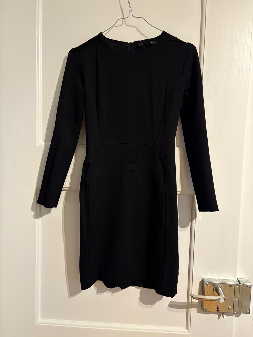 Zara Vestiti: Abendkleid Cocktailkleid von Zara – Usato da Zürich venduto da mil_d5v9