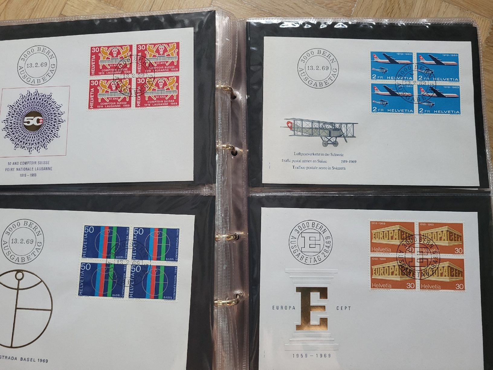 Tous les timbres: 122 Erstagsbriefe in einem Ordner  – D'occasion à stäfa par brandy66 2