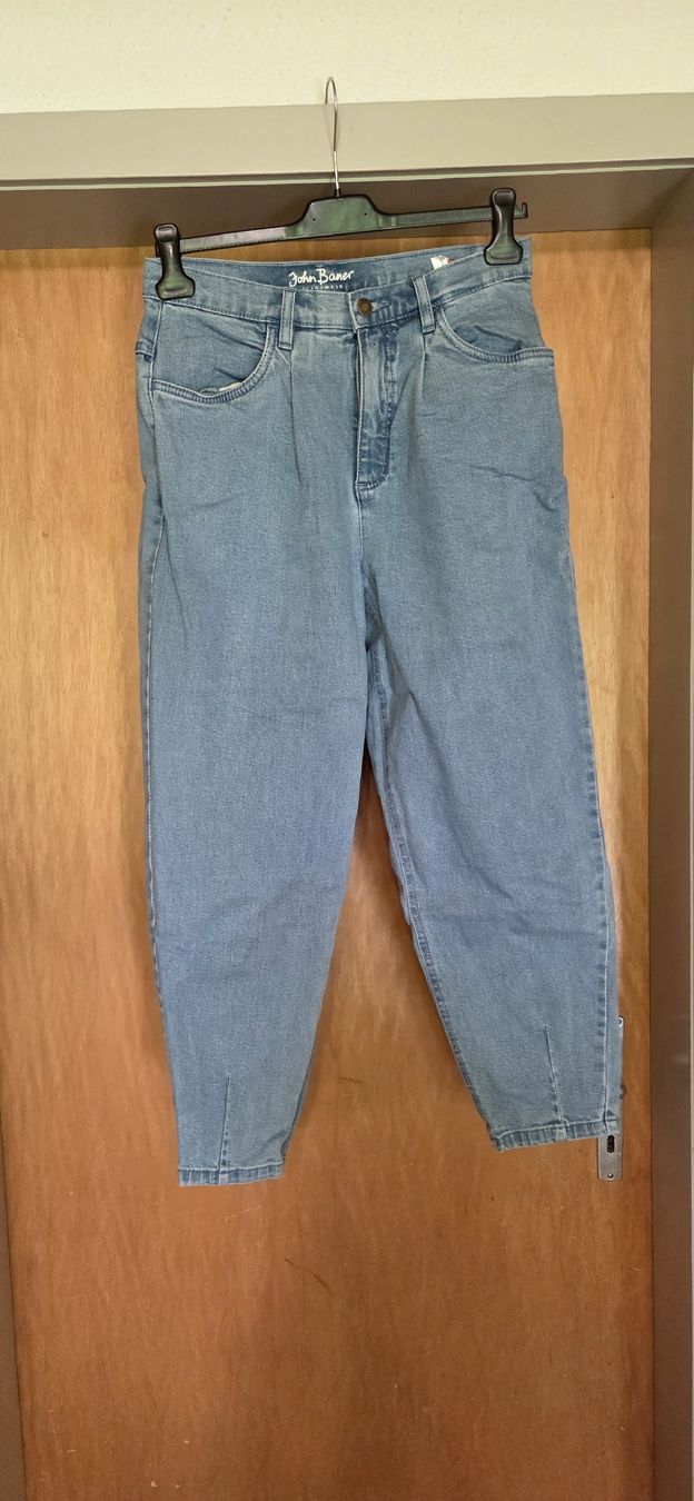 Jeans: MoM Jeans – Usato da Sigriswil venduto da Fischli_3600