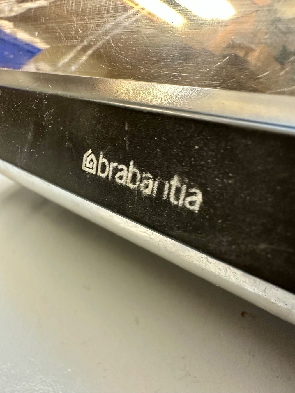 Brabantia Contenitori & Simili: BROTKASTEN AB 1.- !!! – Usato da Zürich venduto da NIKI777 2