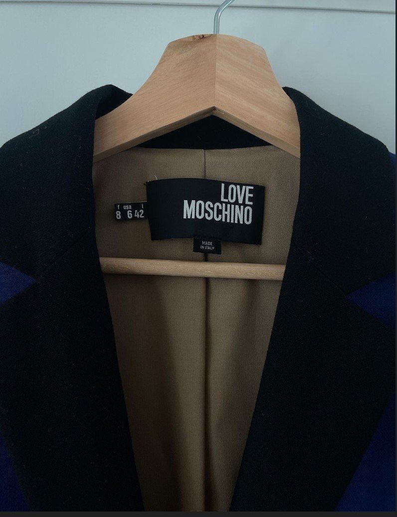 Moschino Jacken: Blazer von Mochino – Neu (gemäss Beschreibung) aus Zürich von ale_7k2j 1