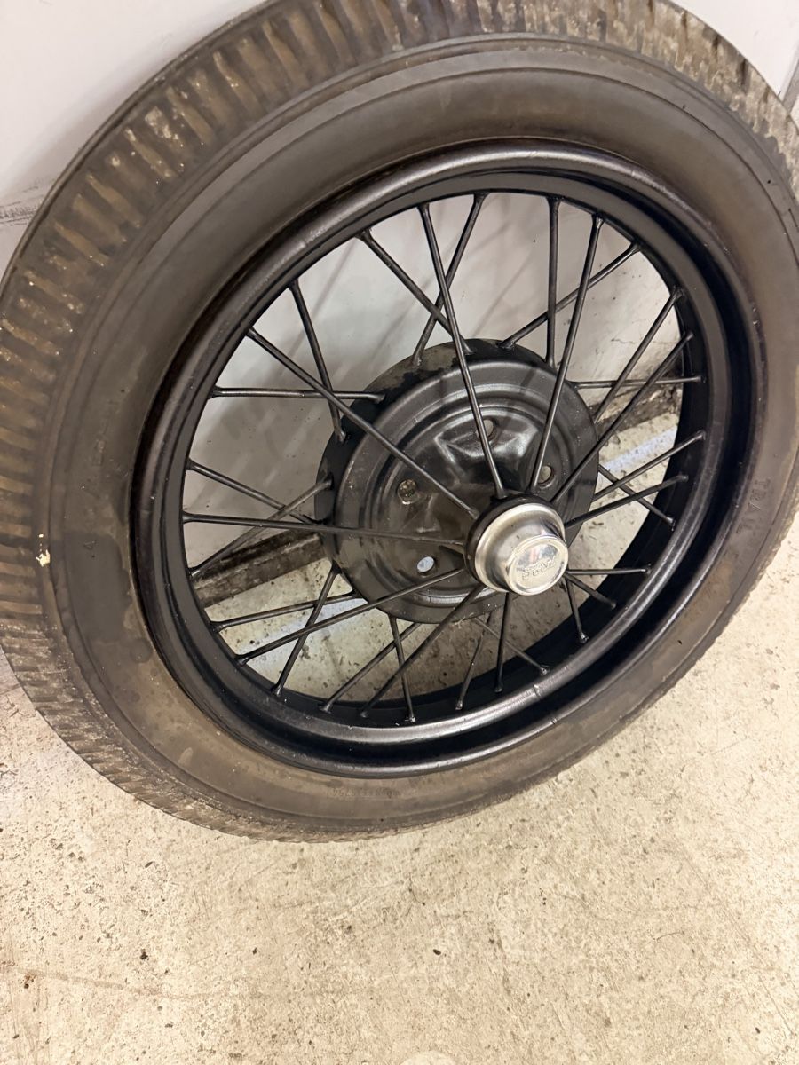 Ford Jantes: Ford A 1928 Rad – D'occasion à AARBURG par cheapstuff 1