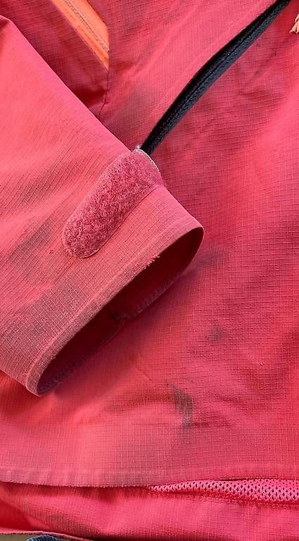 Jacken & Mäntel: Regenjacke Gr. 130-140 – Gebraucht aus Zürich von omue01 1