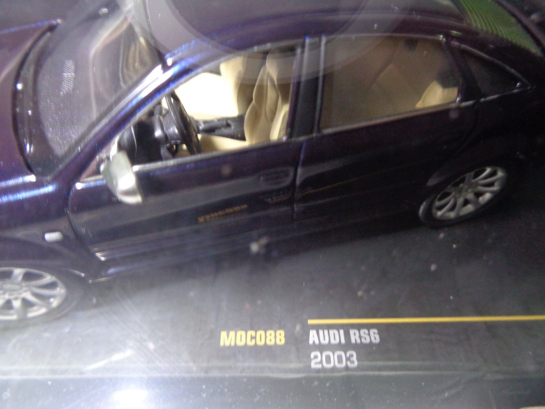 Audi Modellautos: Ixo 1:43 Audi RS6 2003 – Neu und originalverpackt aus Reconvilier von rallycar 3