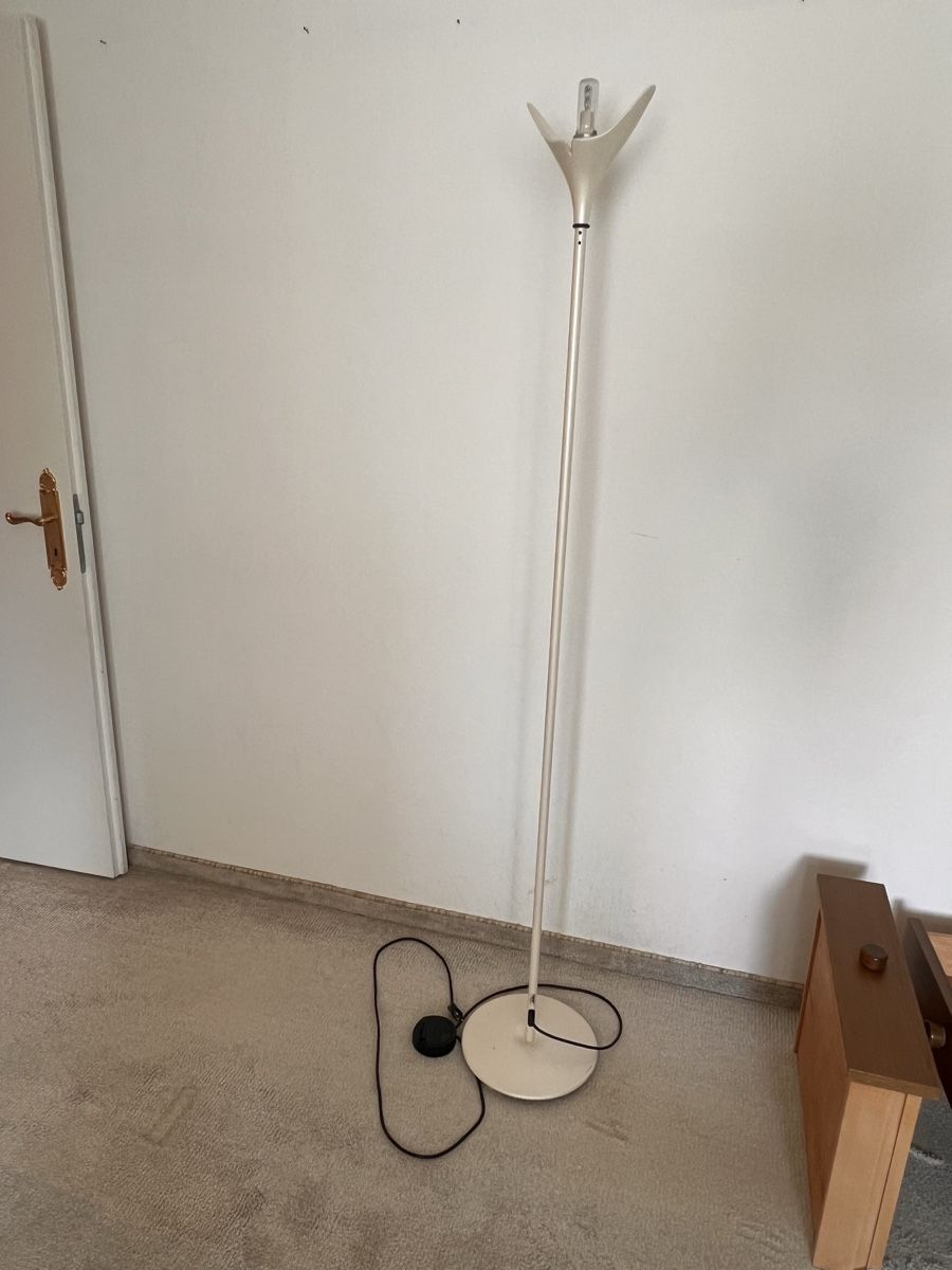 Lampes: Stehlampe Valenti (16) – D'occasion à Glattfelden par maa_qcj8