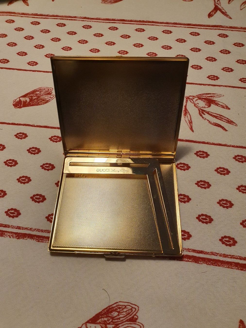 Gucci Portamonete: Gucci box vintage rare – Usato da Le Grand-Saconnex venduto da Rgt87 2