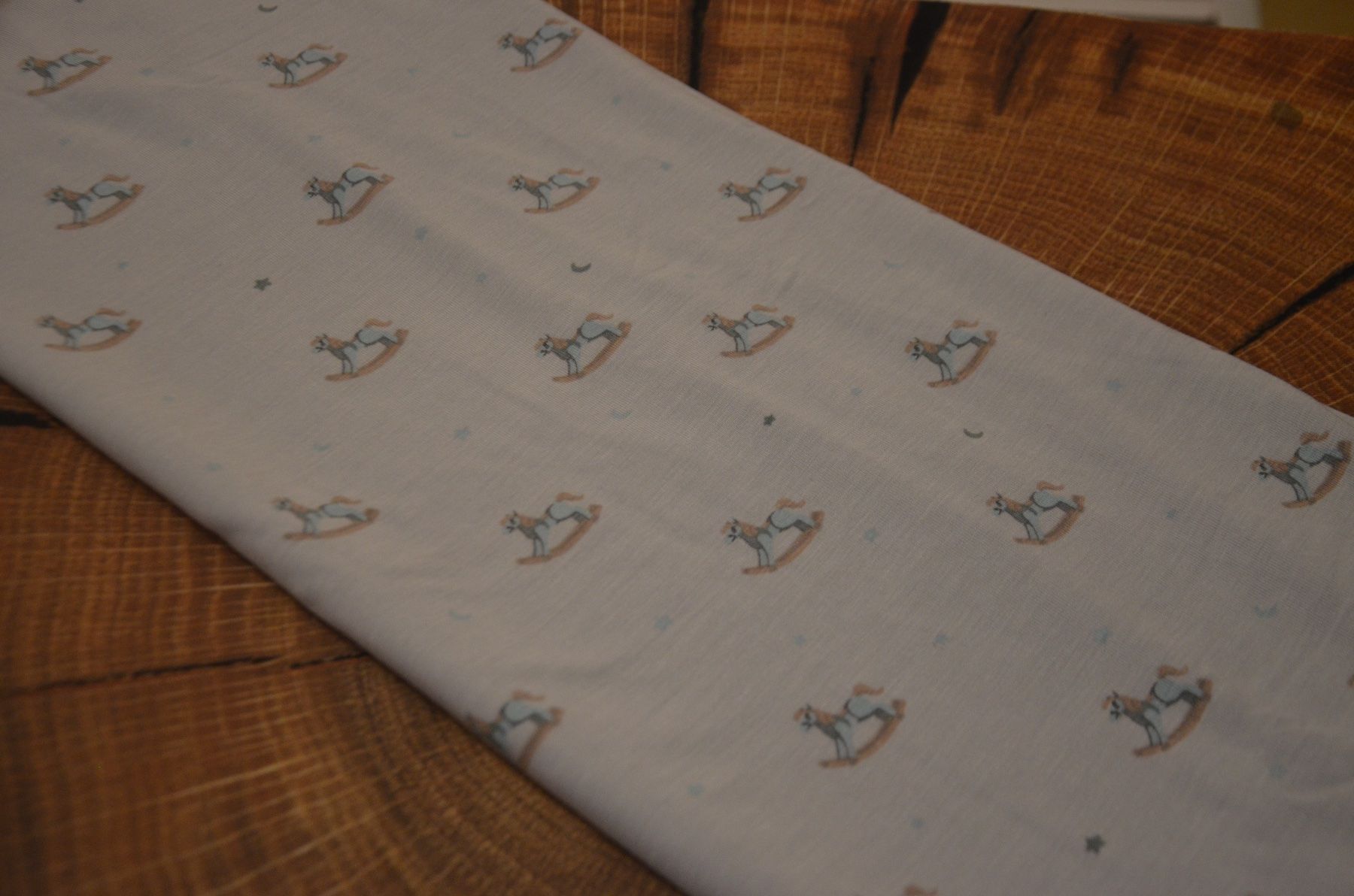 Tessuti: STOFF RESTE JERSEY - CM 140X65 – Nuovo e nell'imballaggio originale da Chiasso venduto da Dolly015