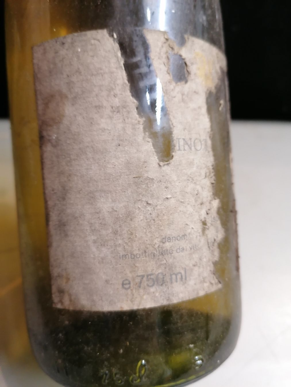 Wein: Ancienne bouteille de vin blanc à identifier – Neu (gemäss Beschreibung) aus Genève von Leboucheoreilles 2