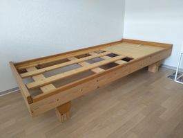 Original TRINATURA Massivholz-Bettgestell 90x200 cm