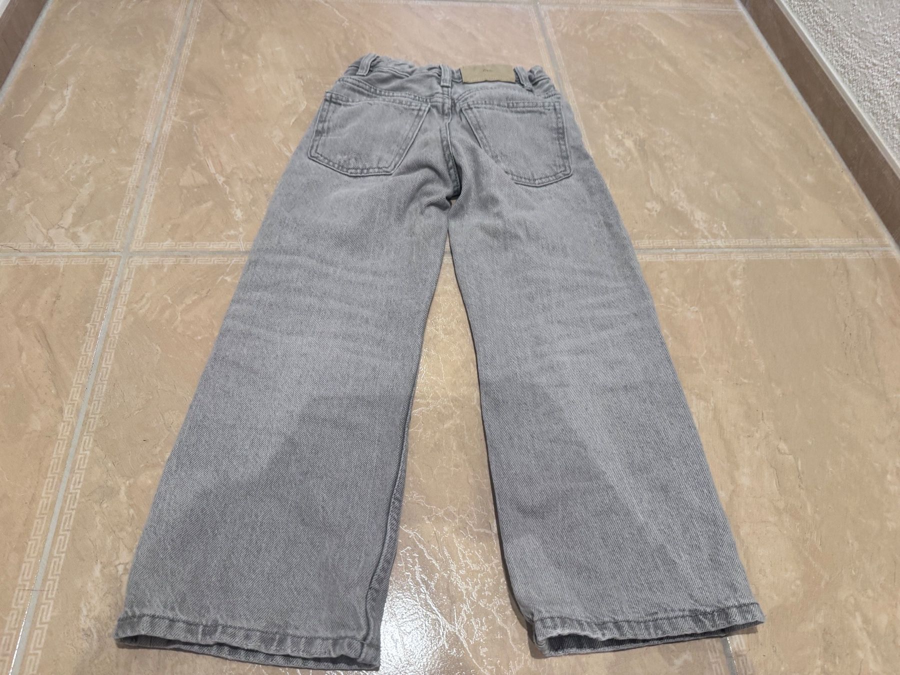 Pantaloni: Zara coole jeans, 7J 122 – Usato da Klingnau venduto da Markus14 2