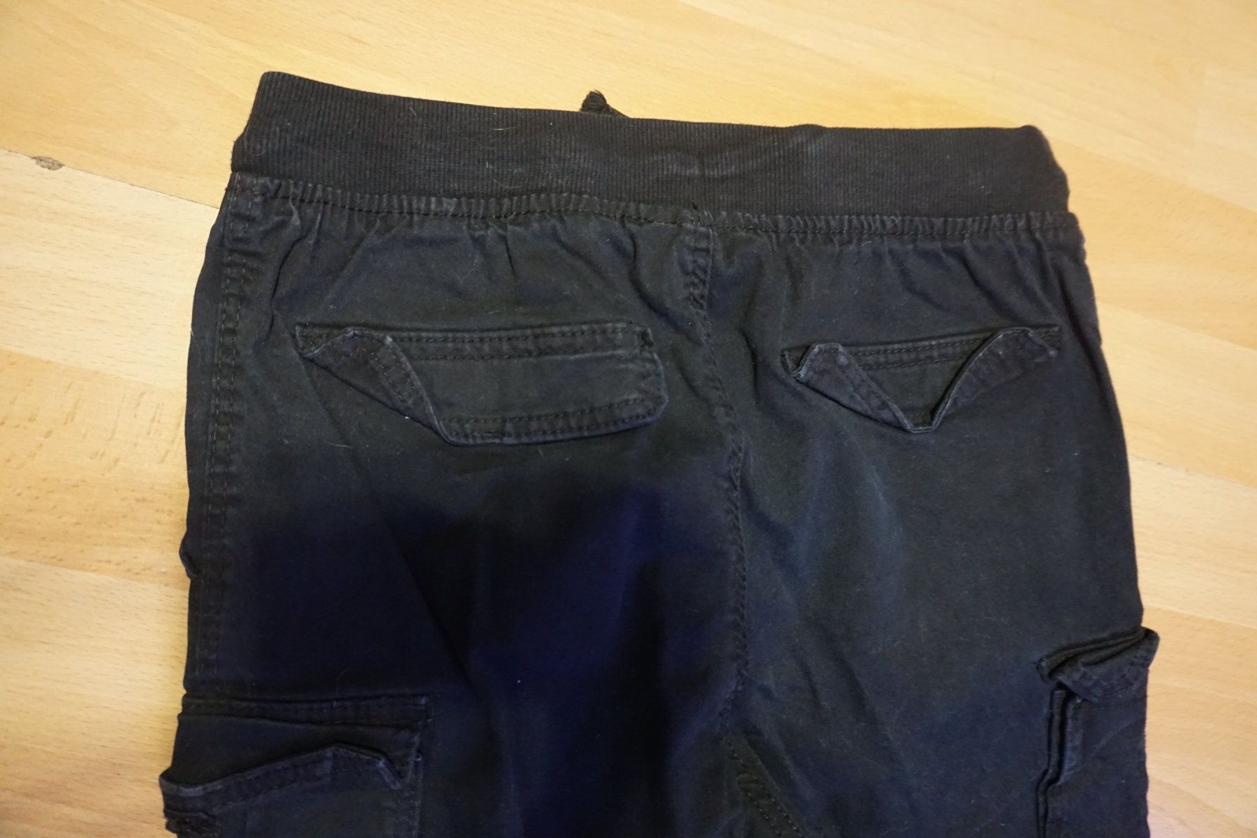 H&M Pantaloni: Cargo Hose, Grösse 146 – Usato da Zürich venduto da einalemjena 6