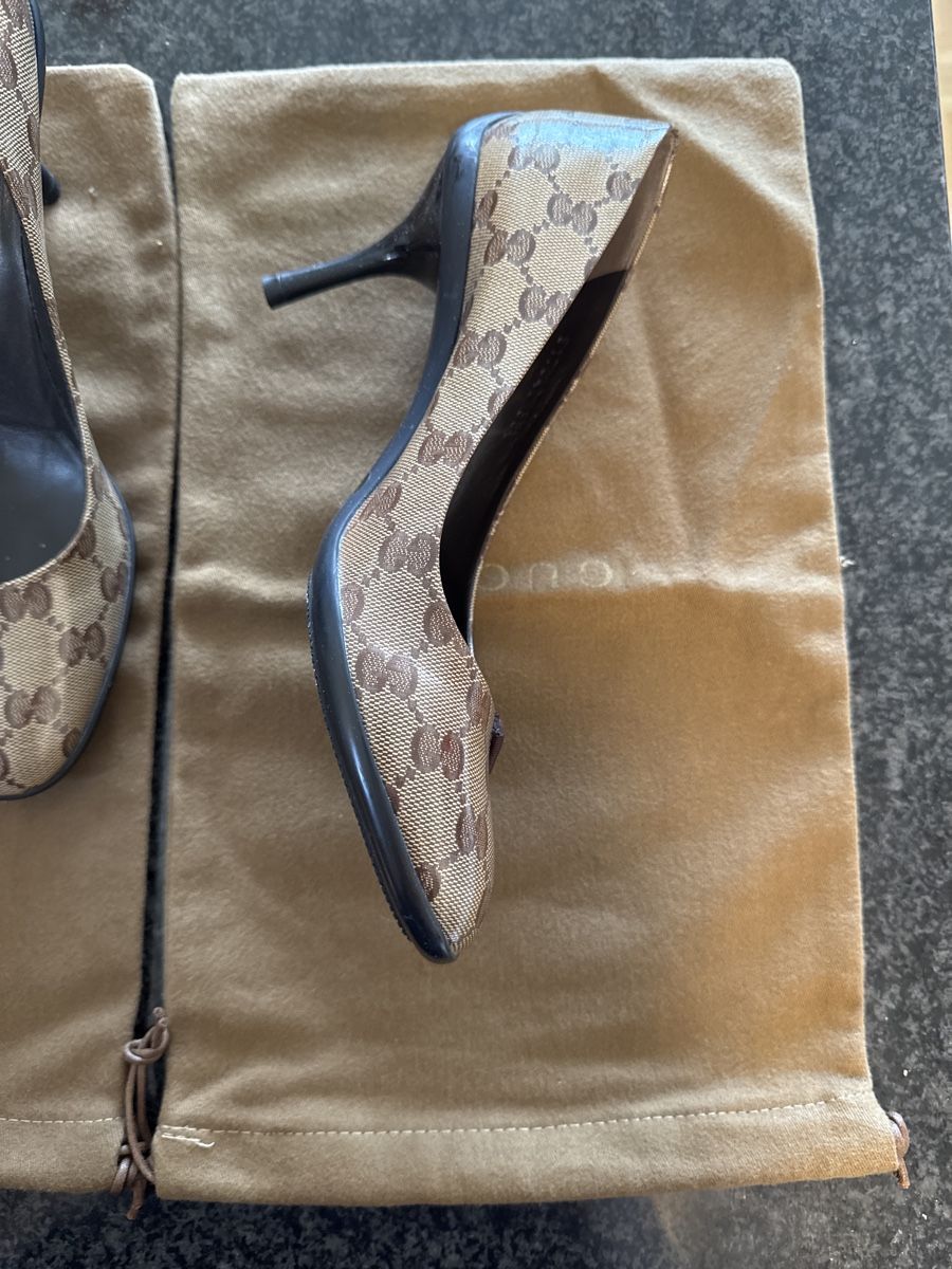 Gucci Damenschuhe: Gucci Escarpins, Taille 38.5, Élégance Intemporelle! 50 – Neu (gemäss Beschreibung) aus Küssnacht am Rigi von anv_hjl5 1