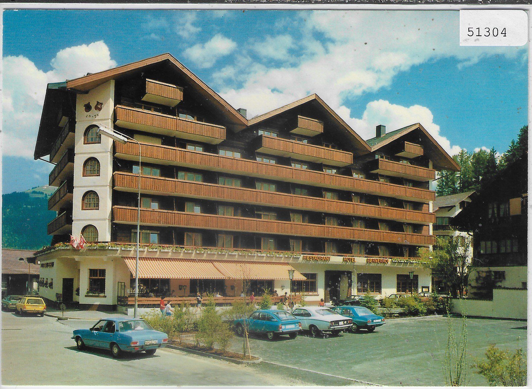 Cartoline postali: Hotel Bernerhof - Gstaad – Usato da Ettingen venduto da Kartenplanet