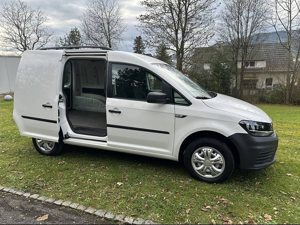 Veicoli commerciali: Praktischer und kompakter  VW Caddy  – Usato da Rorschach venduto da zko_vj9x 1