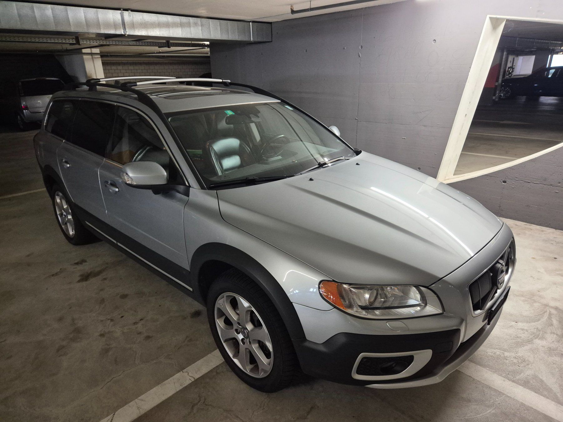 Volvo Autos: Volvo XC70 T6 – Gebraucht aus Hergiswil NW von Adis_D 1