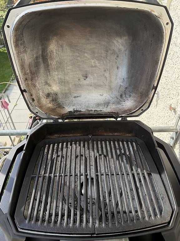 Griglie: Elektrogrill Weber Pulse 2000 inkl Tisch – Usato da Romanshorn venduto da Swarolin1988 3