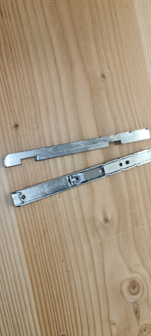 Porte: Türkantenriegel G-U 2 Stück – Nuovo (secondo la descrizione) da Neunkirch venduto da MaElekt 1