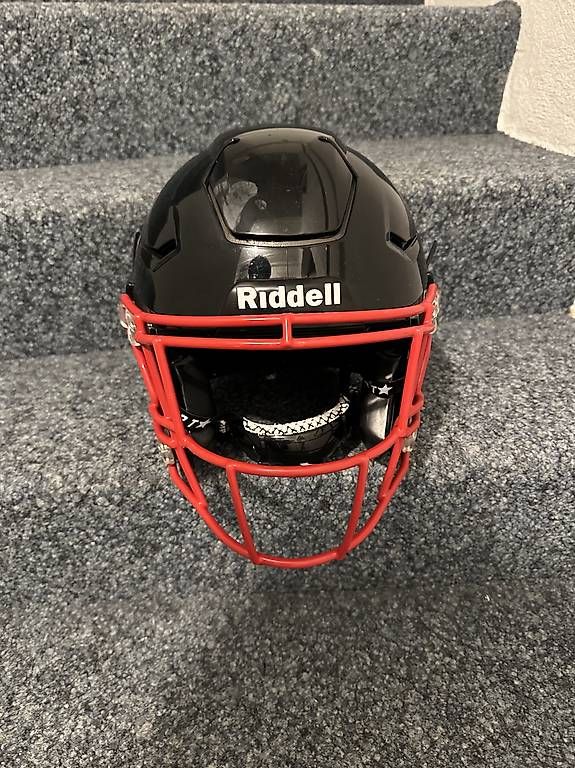 Helme & Visiere: Riddell Speedflex Gr. L – Gebraucht aus Schaffhausen von ale_7tvx