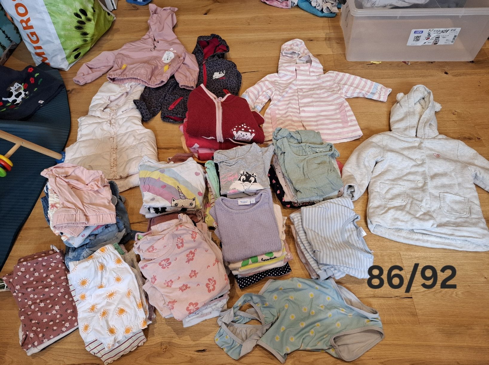 Lotti & Set di vestiti: Mädchenkleider 86/92 – Usato da Laupen ZH venduto da flower_97 2