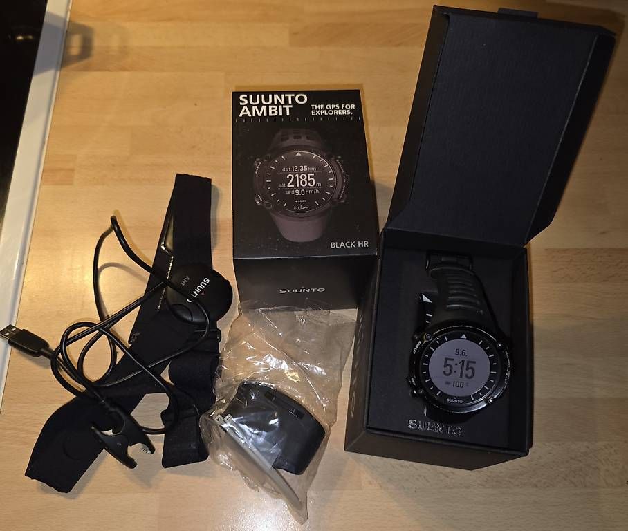 Suunto Smartwatch: Orologio Suunto Ambit 1 – Usato da Melano venduto da OJohn