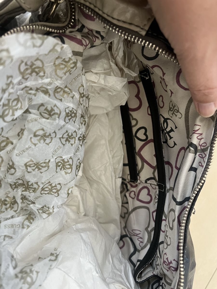 Borse da donna: Guess Tasche – Nuovo e nell'imballaggio originale da witterswil venduto da Bargo 4