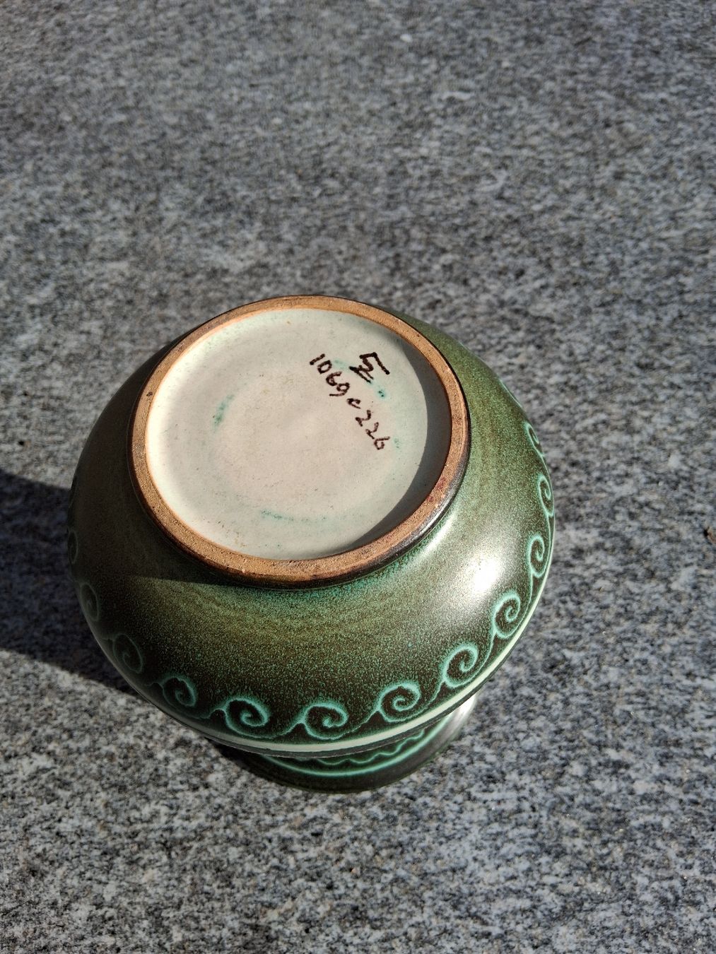Vasen & Gefässe: Blumenvase – Gebraucht aus Schwellbrunn von corluk 1