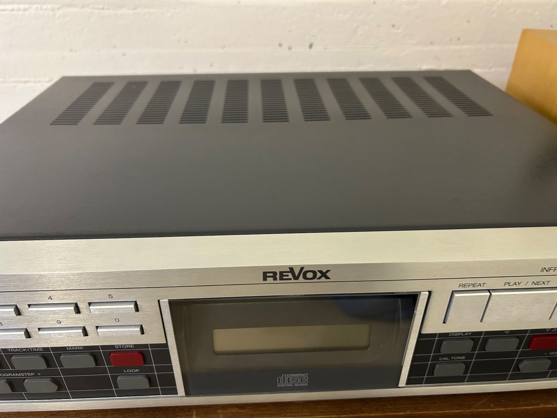 Revox Audio- & Mediensysteme: Revox B225 Restauriert – Gebraucht aus Baar von AAT5 1