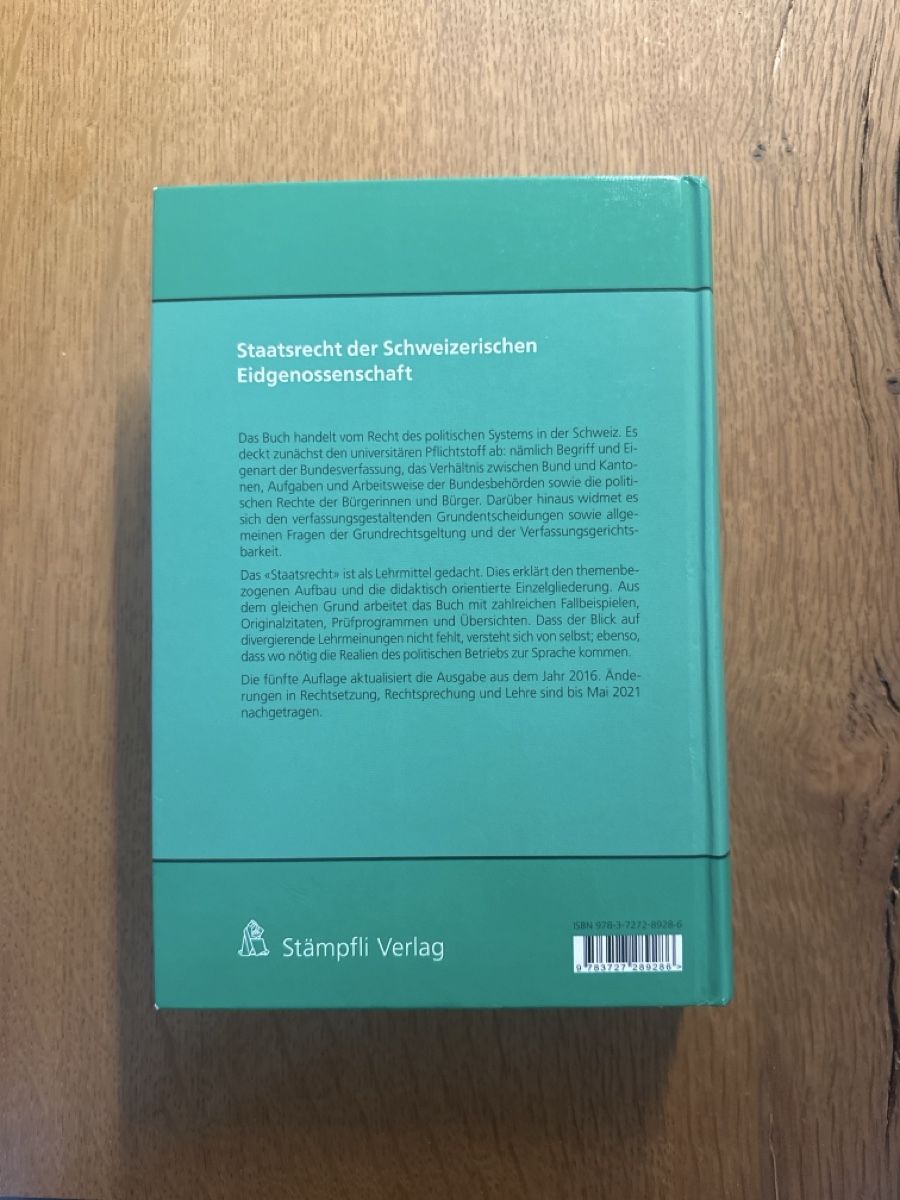 Livres: Staatsrecht der Schweizerischen Eidgenossenschaft – D'occasion à Zürich par clarissataiana 1