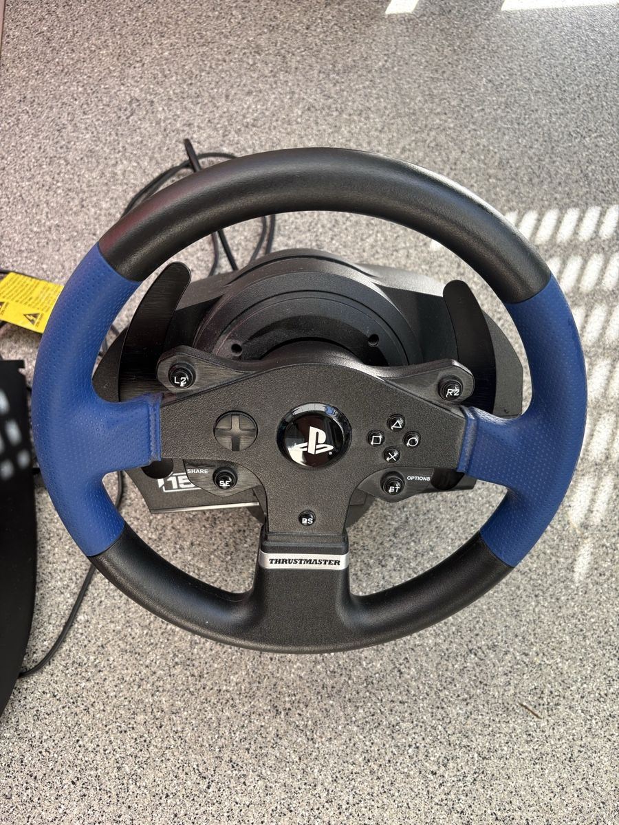 Thrustmaster Controller: Thrustmaster T150 Force Feedback Lenkrad + Pedale – Usato da Brügg BE venduto da yan_6rzp