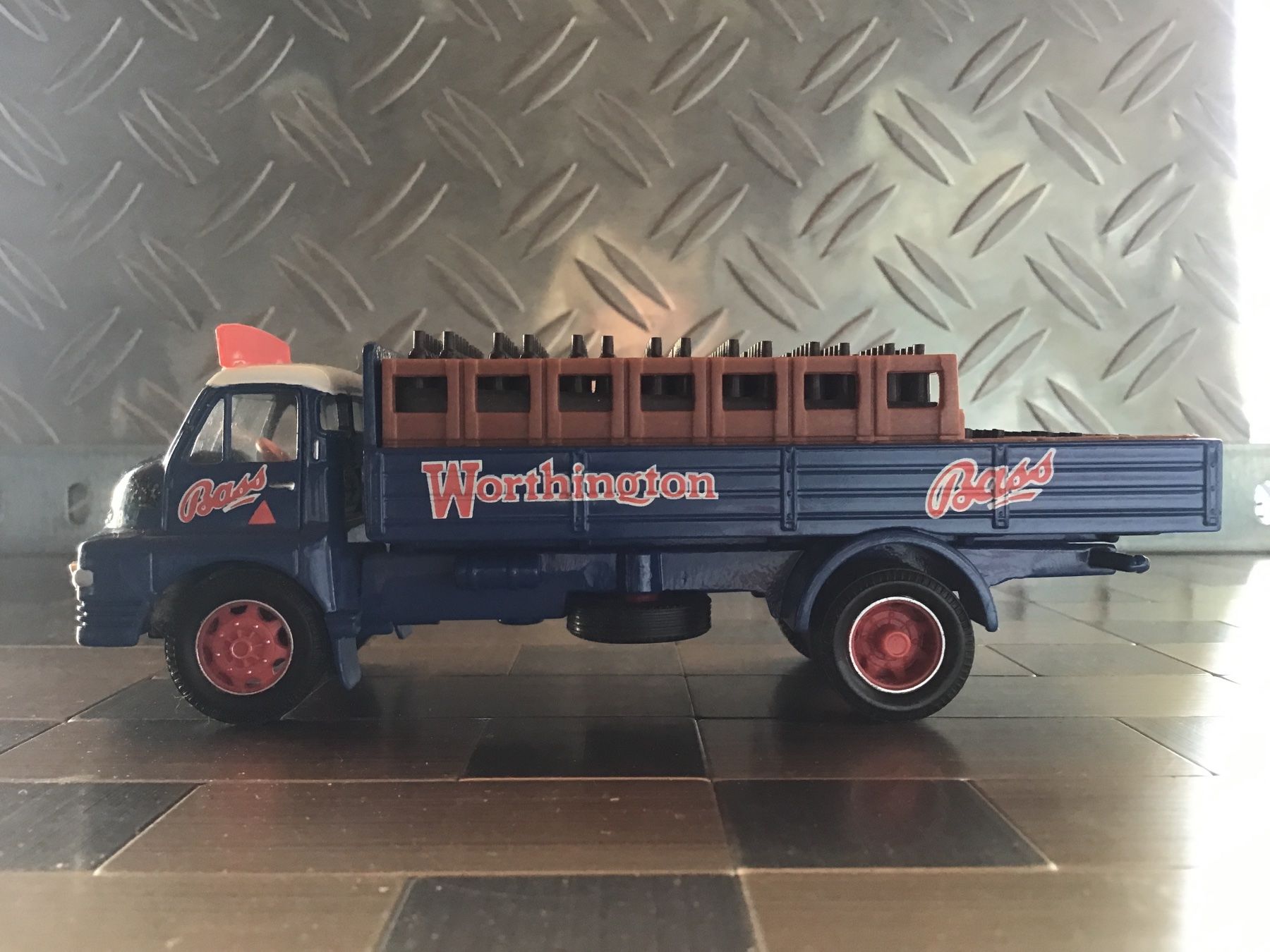 Kit di modellismo & Modellini statici: CORGI  CLASSICS THE BREWERY COLECTION – Usato da Männedorf venduto da Spezial-Modelle 1