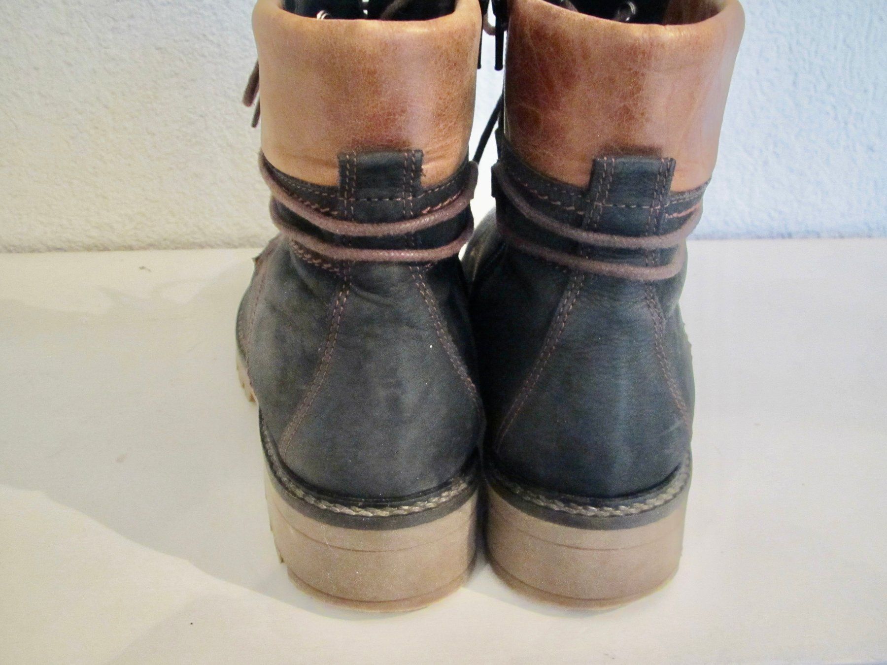 Gabor Scarpe da donna: BOTTINES GABOR CUIR BLEU 40 – Usato da Murten venduto da Selliot 3