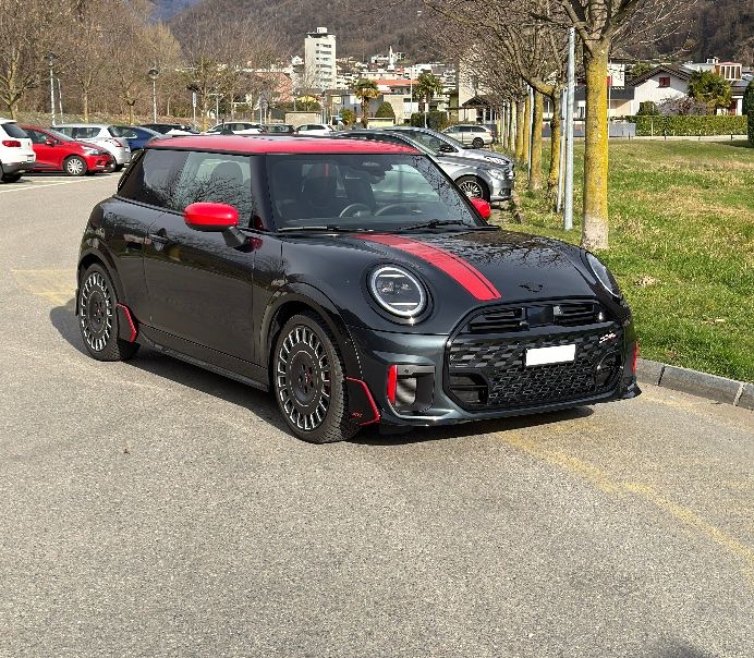 Mini Automobili: Leasing 402.60 - MINI JCW 50 YEARS EDITION – Usato da Giubiasco venduto da mat_n8k5