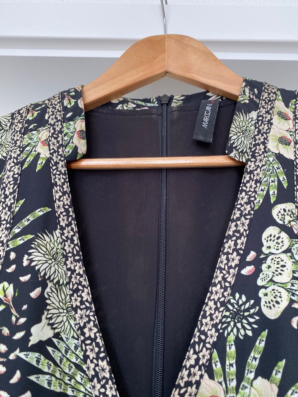 Marc Cain Vestiti: Marc Cain Kleid Gr.6 LP 389.- – Usato da Buchs-ZH venduto da Frauenkleidermarkt 3