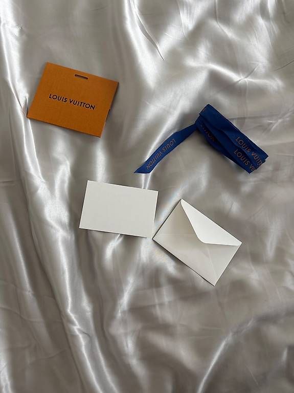 Cartoline: Louis Vuitton - Geschenklabel, Schleife plus Karte – Usato da Basel venduto da anna123456789 2