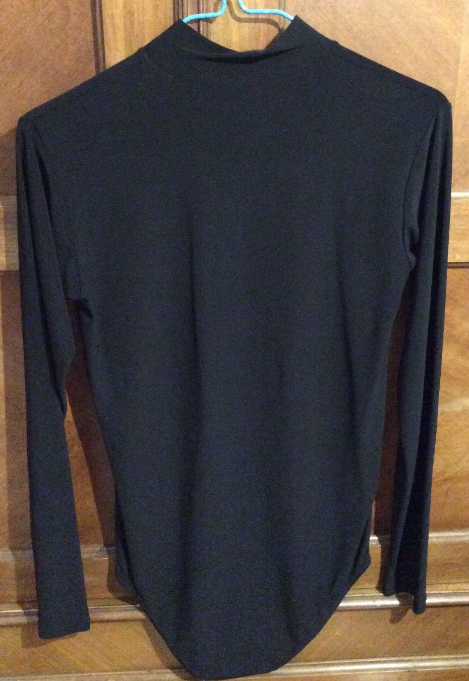 Scarpe, pantaloni & magliette da ginnastica: Scwarz Tanz Trikotbluse Gr.164cm – Usato da Winterthur venduto da Kristiinag 1